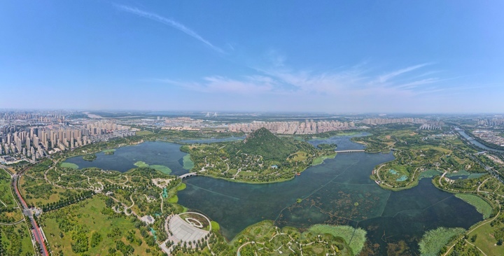 华山与黄河大桥同框，秋高气爽鹊华山色醉人间