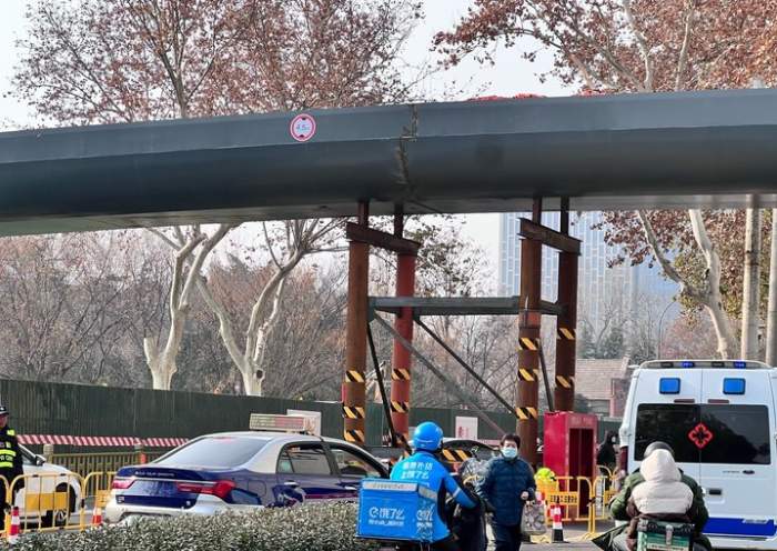 已见雏形!连接两大医院,济南文化西路开建两座过街天桥