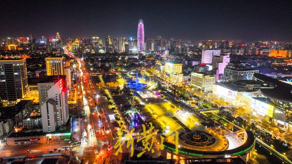 冬夜里的绚丽色彩,城市里的迷人光影