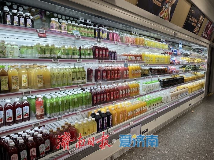 夏日经济新观察:消费热潮奔涌,民生底色愈浓