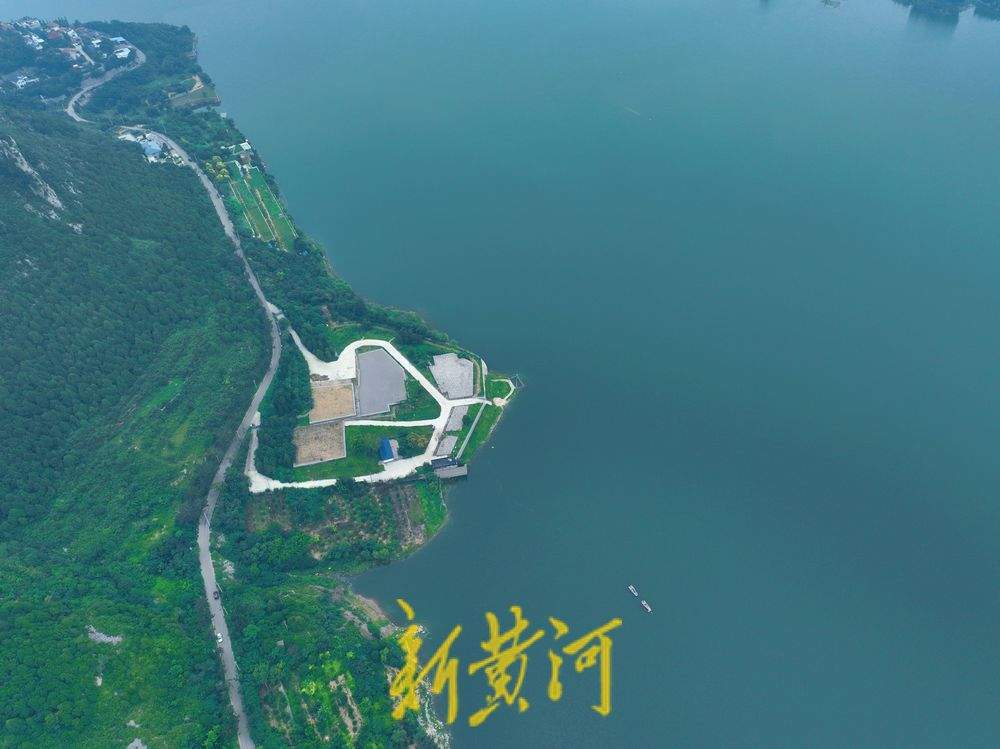 一年四季 泉在济南丨云雾缭绕 济南卧虎山水库宛如“水墨画”