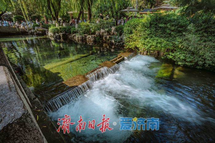 一年四季 泉在济南丨趵突泉水位攀升至28.92米,景区瀑布景点成为新打卡亮点