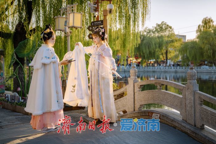 一年四季 泉在济南丨济南明府城:秋日古韵浓 老城画中游