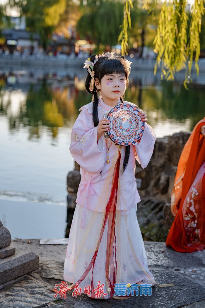 一年四季 泉在济南丨济南明府城:秋日古韵浓 老城画中游