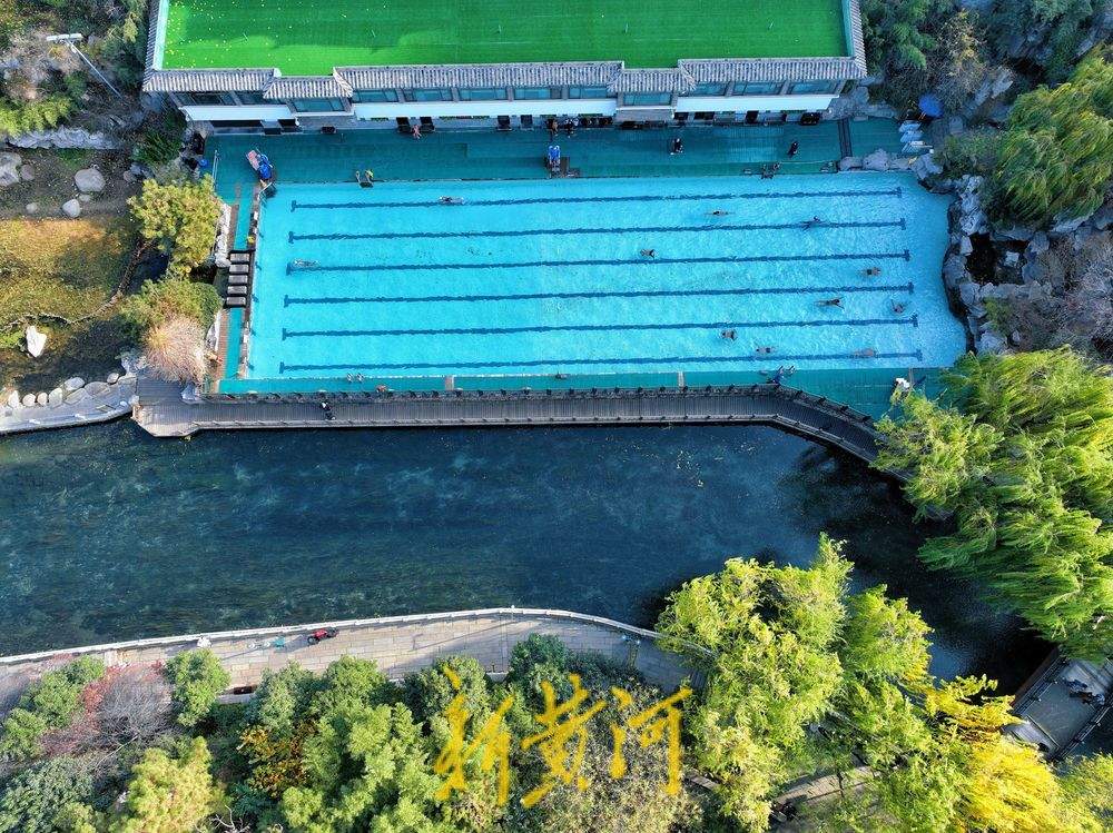 泉城“速冻”模式开启 市民冬泳热情高