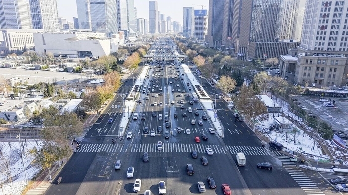 露出“真容”！济南地铁4、8号线及6号线东段站点陆续拆除围挡
