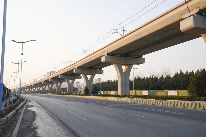 露出“真容”！济南地铁4、8号线及6号线东段站点陆续拆除围挡