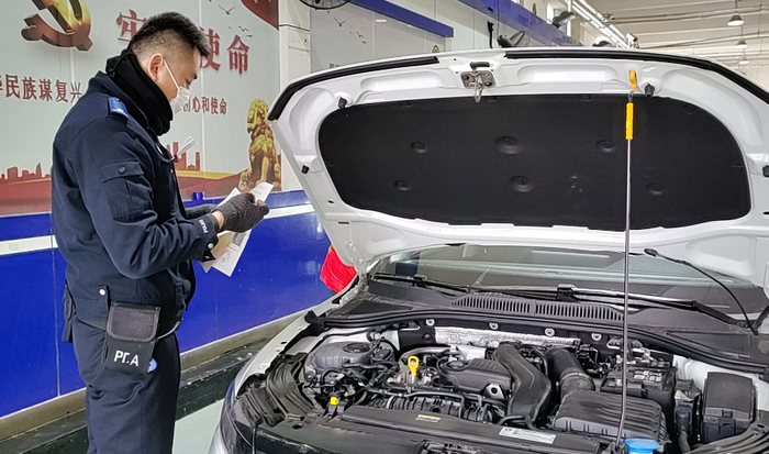 元旦节后首日济南车辆挂牌3458辆，达正常工作日业务量三倍，车管部门提醒