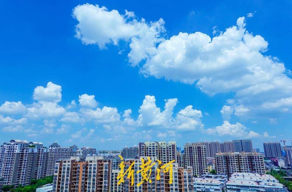 持续高温天气 济南“高颜值”蓝天白云上线