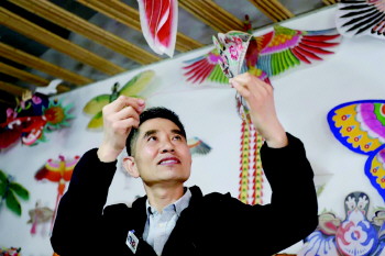 从民间耍物到跨界合作 潍坊传统风筝的破圈之路