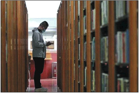 济南图书馆开启借阅服务 自习室暂未开放
